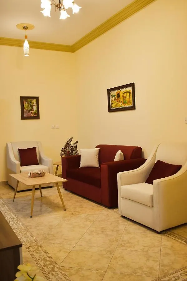 شقق وأجنحة التيوليب والروز وود الفاخرة Yidda Apartamento