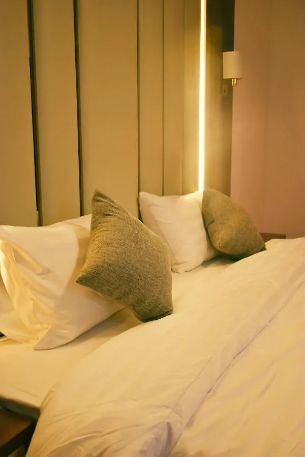 Apartamento شقق وأجنحة التيوليب والروز وود الفاخرة Yidda Arabia Saudí
