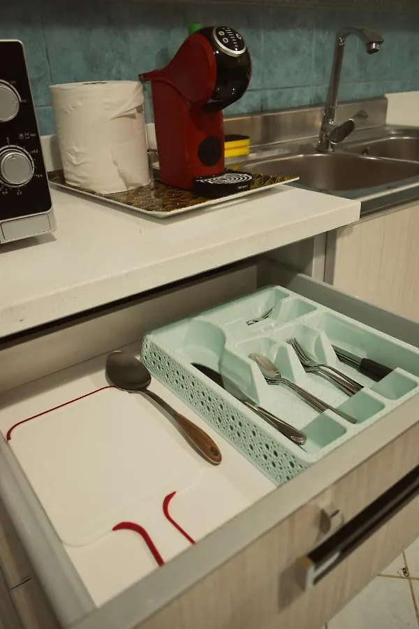 Apartamento شقق وأجنحة التيوليب والروز وود الفاخرة Yidda
