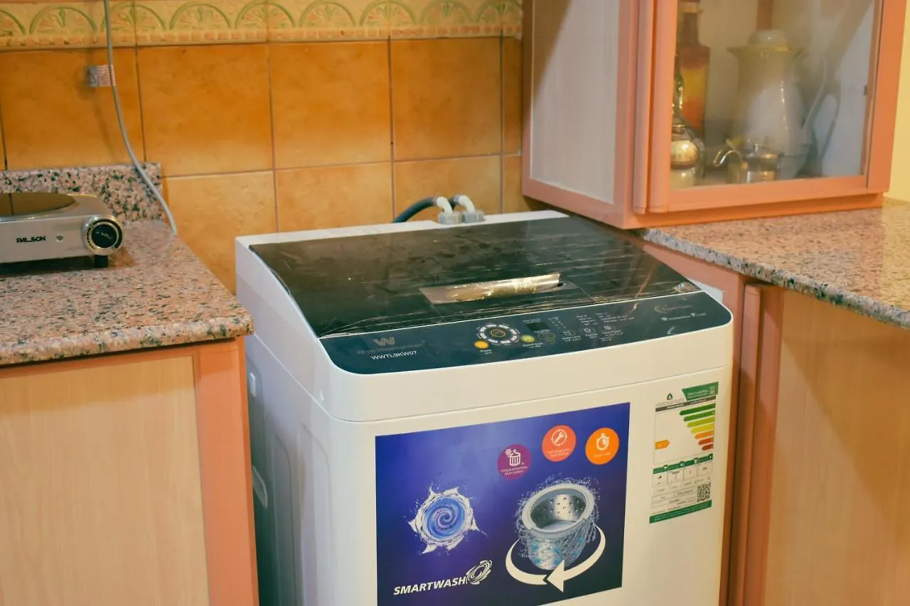 شقق وأجنحة التيوليب والروز وود الفاخرة Jeddah 0*,
