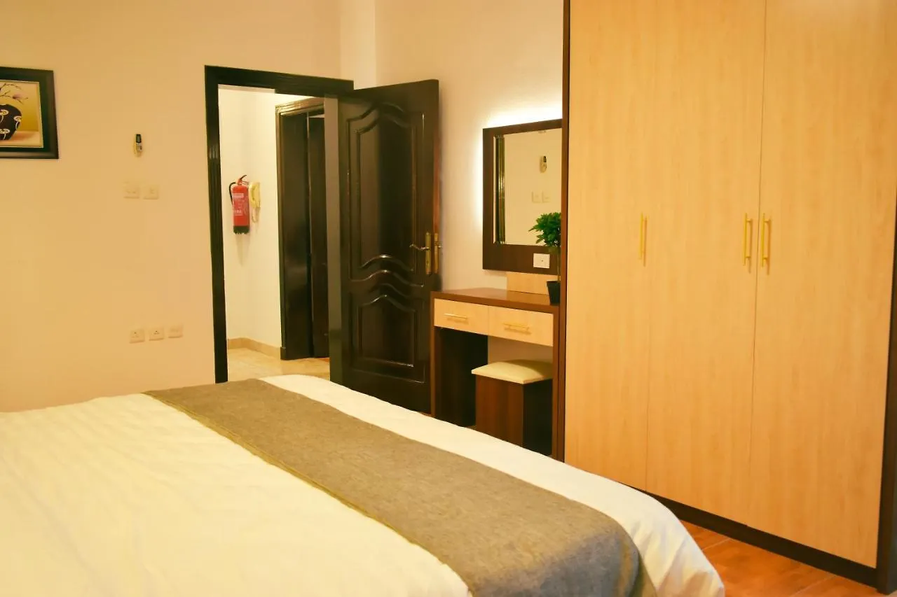 شقق وأجنحة التيوليب والروز وود الفاخرة Jeddah 0*,  Saudi Arabia