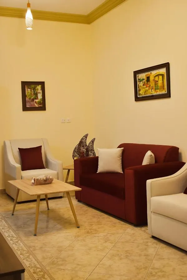 شقق وأجنحة التيوليب والروز وود الفاخرة Jeddah 0*,