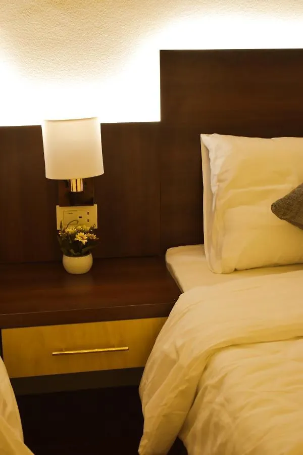 Apartment شقق وأجنحة التيوليب والروز وود الفاخرة Jeddah