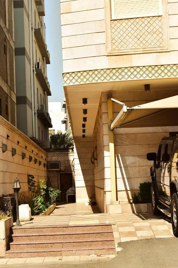 شقق وأجنحة التيوليب والروز وود الفاخرة location